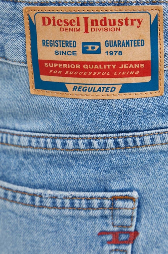 Diesel pantaloni scurți jeans A12764.0DQAF