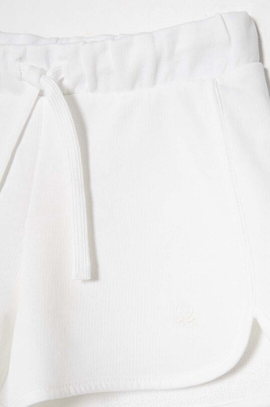 Fete United Colors of Benetton pantaloni scurți din bumbac pentru copii 3J70G900O.P.NOS.PPYH alb
