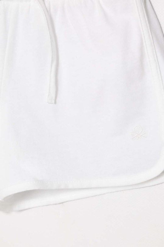 Κοριτσίστικα Παιδικό βαμβακερό σορτς United Colors of Benetton 3I1XC901F.G.Continuativ λευκό