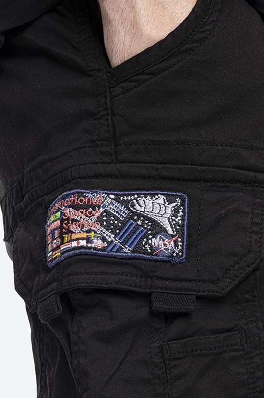 Alpha Industries szorty x NASA czarny 126207.03