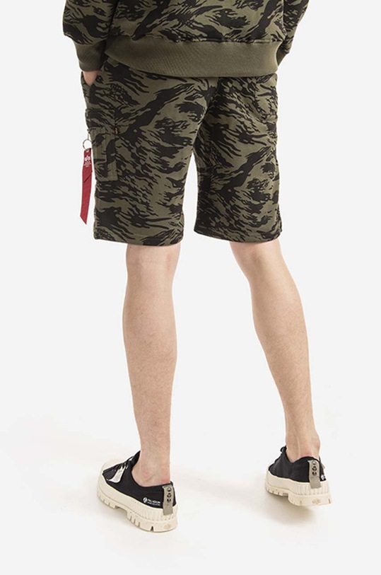 Ruházat Alpha Industries rövidnadrág X-Fit Cargo Short Camo 166301C.634 zöld