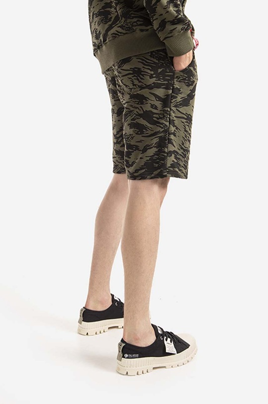 Alpha Industries rövidnadrág X-Fit Cargo Short Camo 166301C.634 zöld