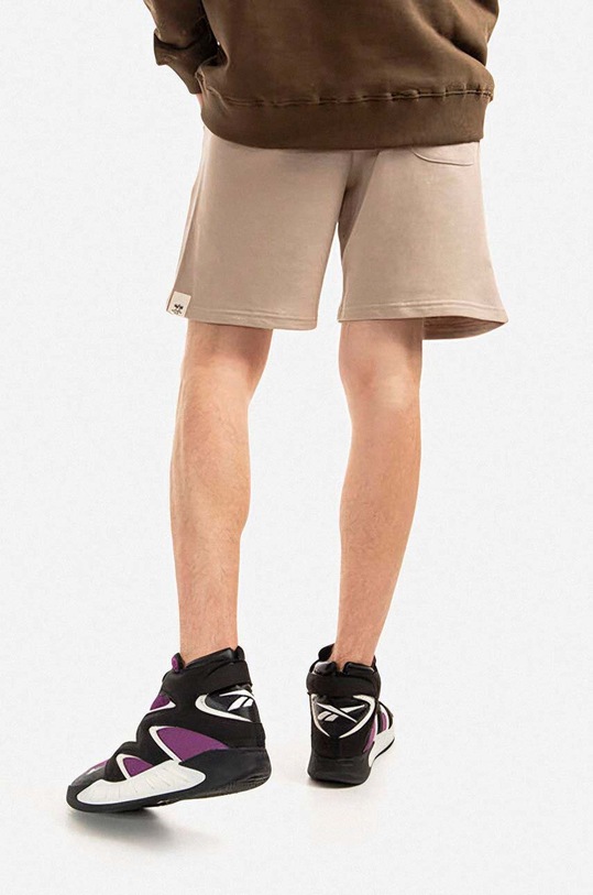 Oblečenie Bavlnené šortky Alpha Industries 106365.627 béžová