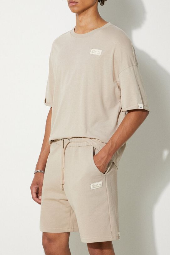 Βαμβακερό σορτσάκι Alpha Industries βαμβάκι καφέ 106365.627