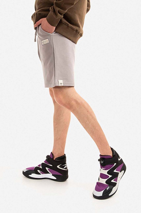 Alpha Industries pantaloni scurți din bumbac 106365.643