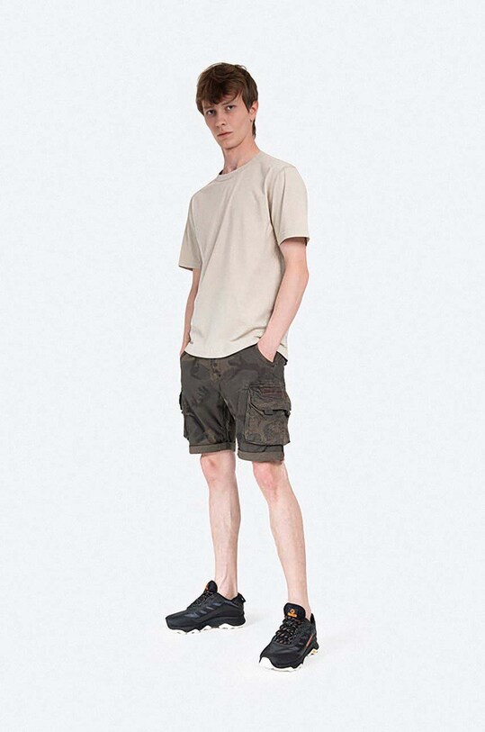 Шорты Alpha Industries 196201.415 зелёный SS25