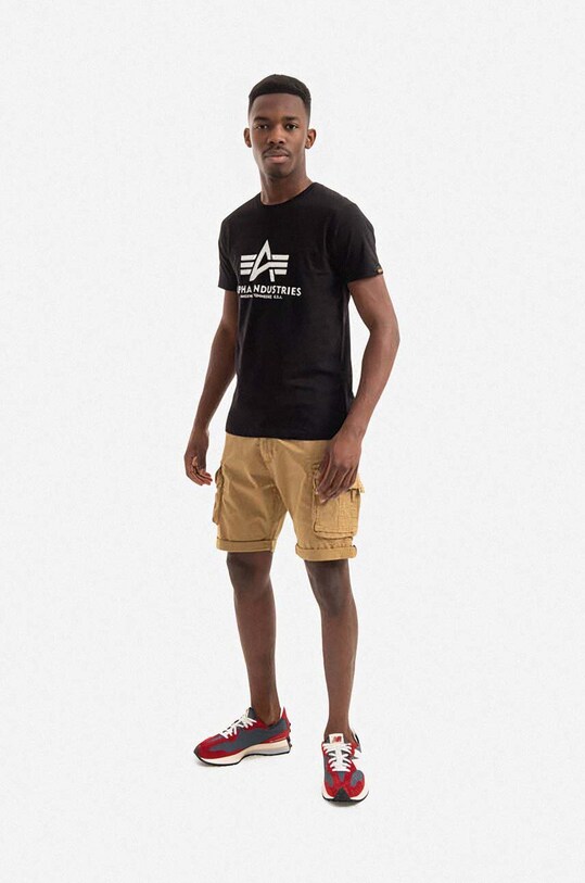 Хлопковые шорты Alpha Industries Crew Short 176203.14 бежевый SS25