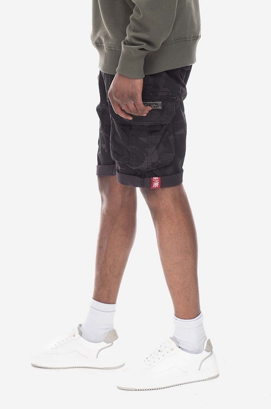Bavlněné šortky Alpha Industries Crew Short Camo 196201.125