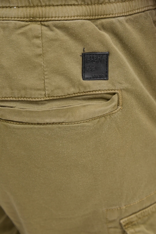 Kraťasy Alpha Industries zelená 106251.11