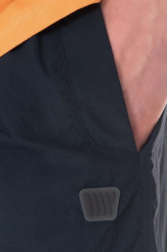 Kraťasy Wood Wood Ollie Nylon Shorts 12315209-5066 NAVY námořnická modř 12315209.5066