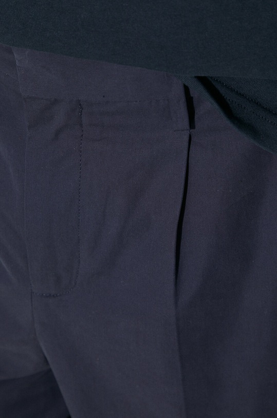 A.P.C. pantaloni scurți din bumbac COGBM.H10129 bleumarin