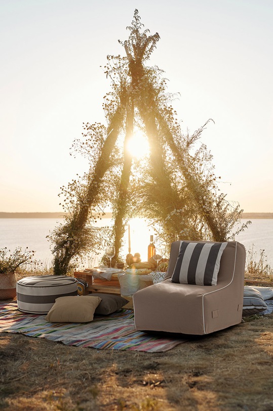 Bizzotto poduszka ozdobna Rihanna 43 x 43 cm 0806441 szary AA00