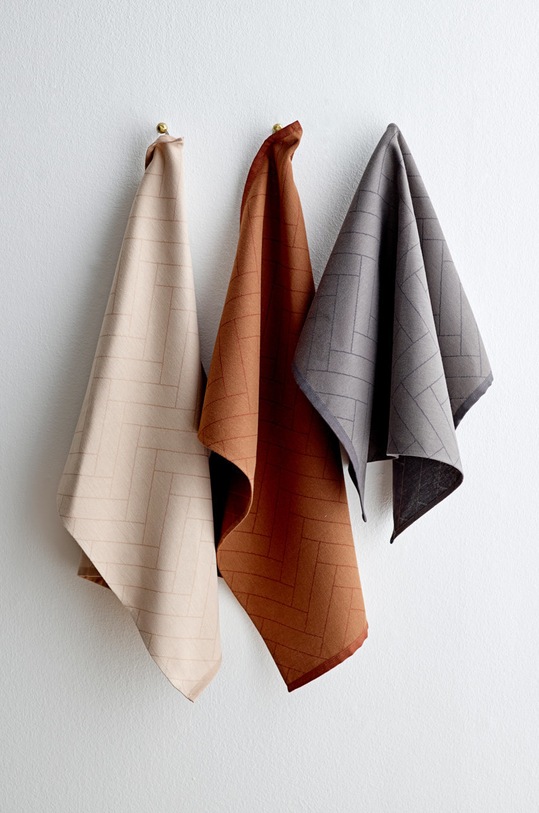 Södahl ręcznik kuchenny Tiles Brown 14019 brązowy