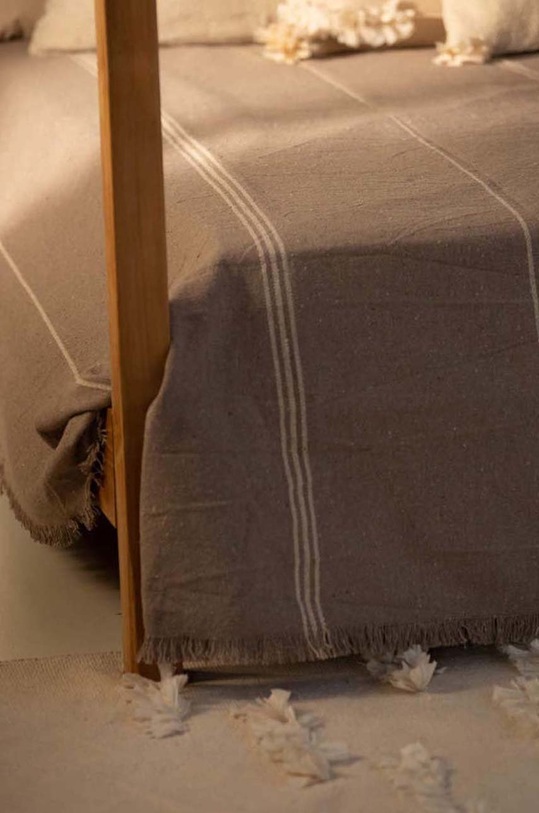 Хлопковое покрывало Calma House Capri 240 x 260 cm бежевый CAPRI.240.BEI