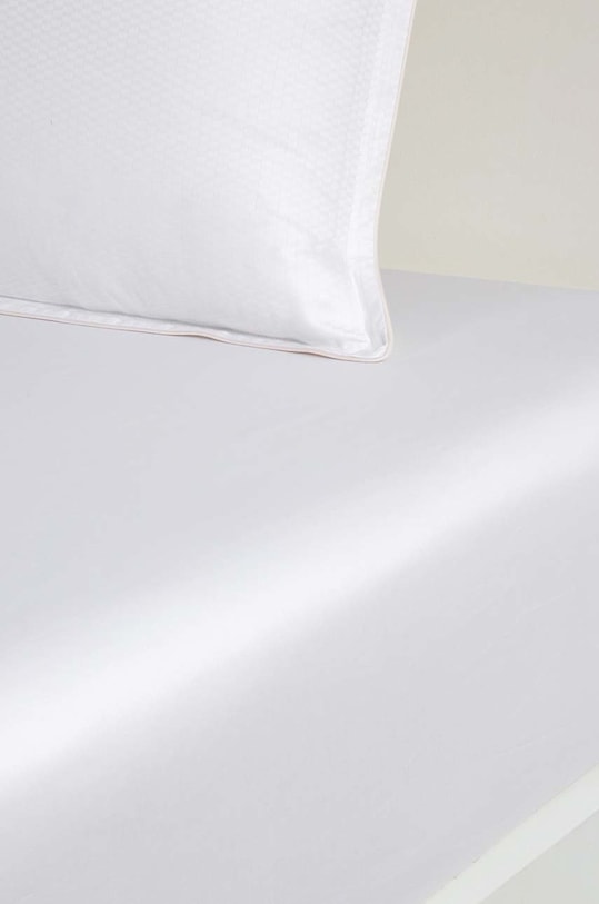 BOSS prześcieradło z gumką biały 1021204