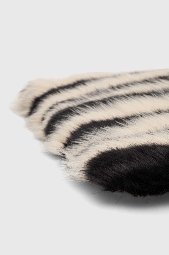 Ukrasni jastuk Guess Helma smeđa XPHELZ.P1401