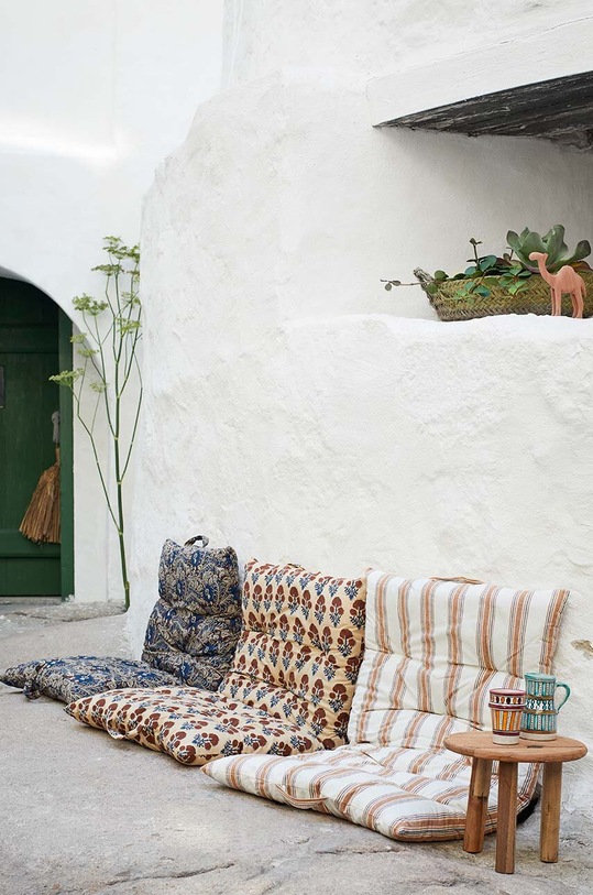 Матрак Madam Stoltz многоцветен MP.60100.114