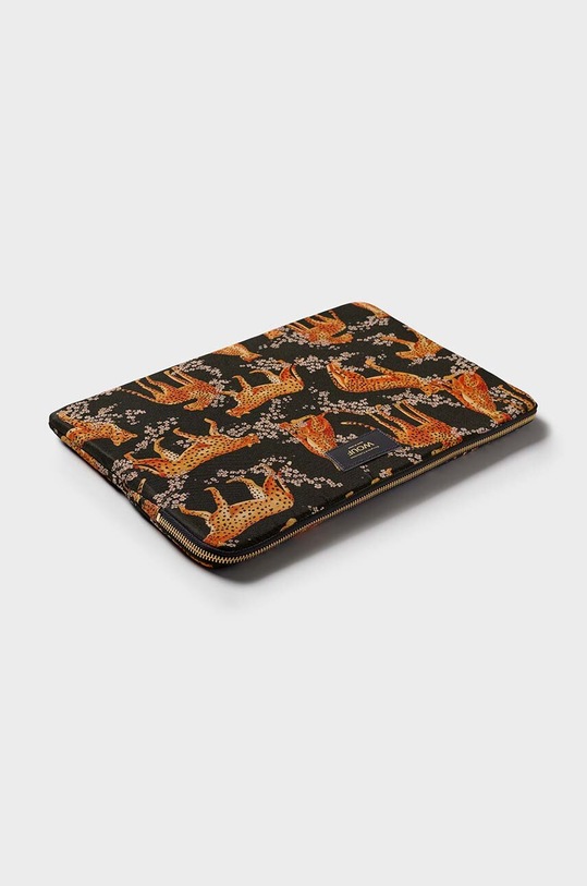 WOUF pokrowiec na laptopa Salome 15" & 16" SB230027 czarny AA00