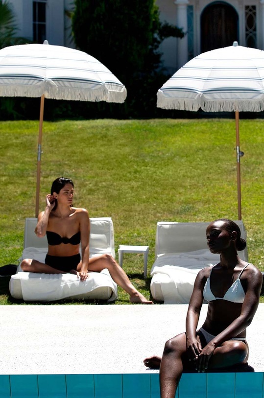 Плажен чадър SunnyLife The Resort Luxe Beach Umbrella SCLBUCBL