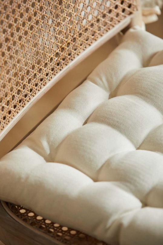 Living și dormitor Calma House pernă pentru scaun Gavema 40 x 40 x 4 cm GAVEMA.40G.BEI bej