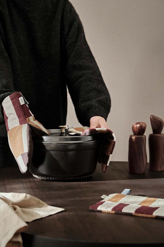 Изолирующий держатель для кастрюли ferm LIVING Section Pot Holder 2 шт мультиколор 1104268709