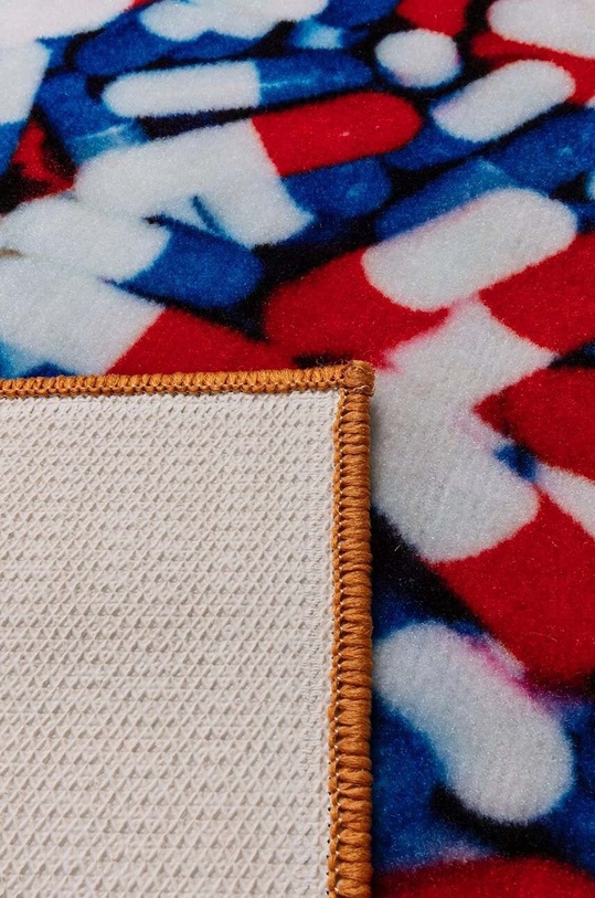 Гостиная и спальня Коврик Seletti Mat Pills 18196 мультиколор