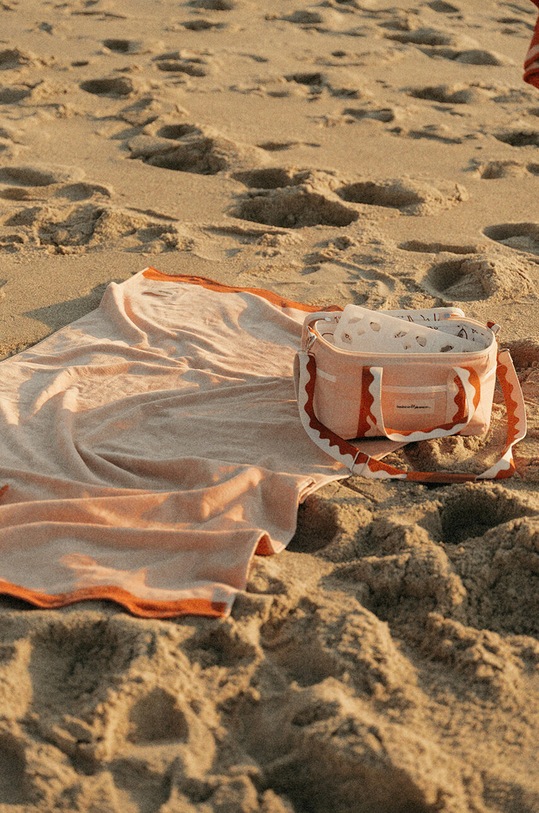 Ručnik za plažu Business & Pleasure Co. BPA.TWL.RIV.PNK