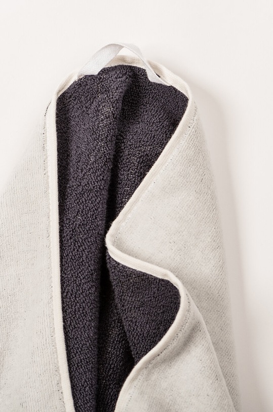 Пляжний рушник Business & Pleasure Co. BPA.TWL.RIV.WHT барвистий