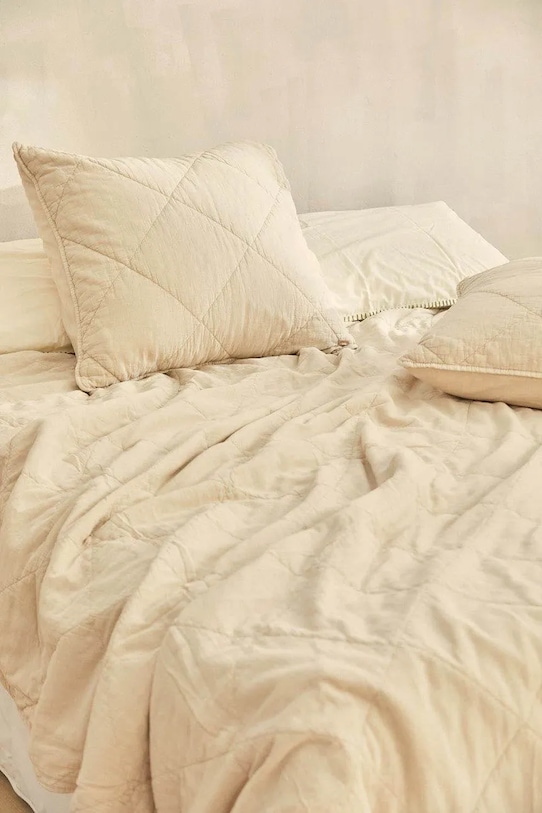 Покривало Calma House Nantes 180 x 260 cm зелений NANTES.180.BEI