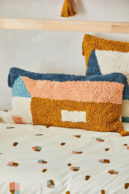 Obývacia izba a spálňa Dekoratívna obliečka na vankúš Calma House Casa 30 x 60 cm CASA.30.MUL viacfarebná