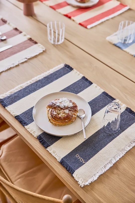 OYOY podkładka pod talerz bawełniana Toppu 48 x 36 cm 2-pack L401965 czarny AA00