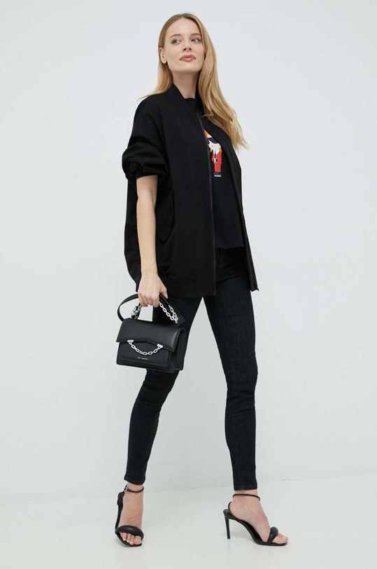 Karl Lagerfeld poseta de piele 225W3081