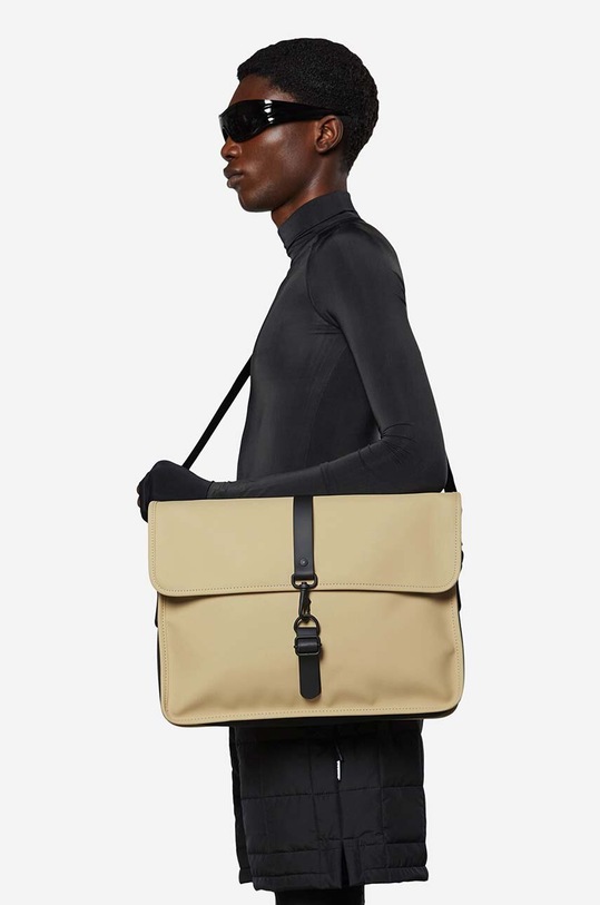 Сумочка Rains Messenger Bag 13930 бежевый