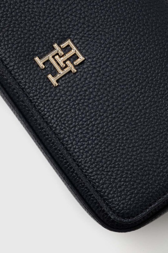 Kabelka Tommy Hilfiger tmavomodrá AW0AW15180.NOS