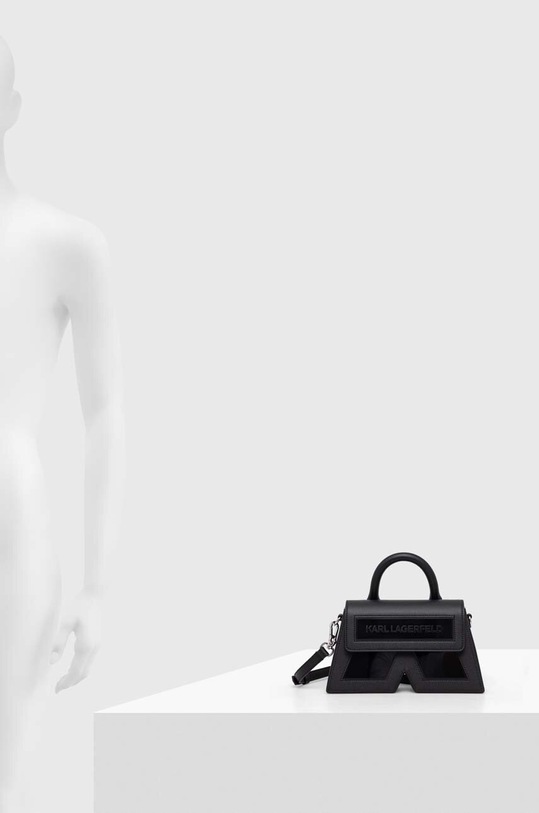 Karl Lagerfeld poseta 240W3190