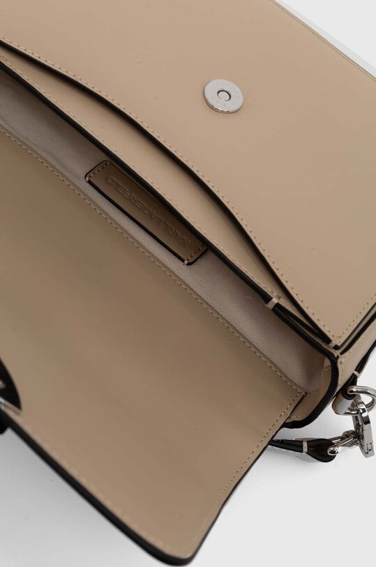 Кожаная сумочка Karl Lagerfeld 240W3194