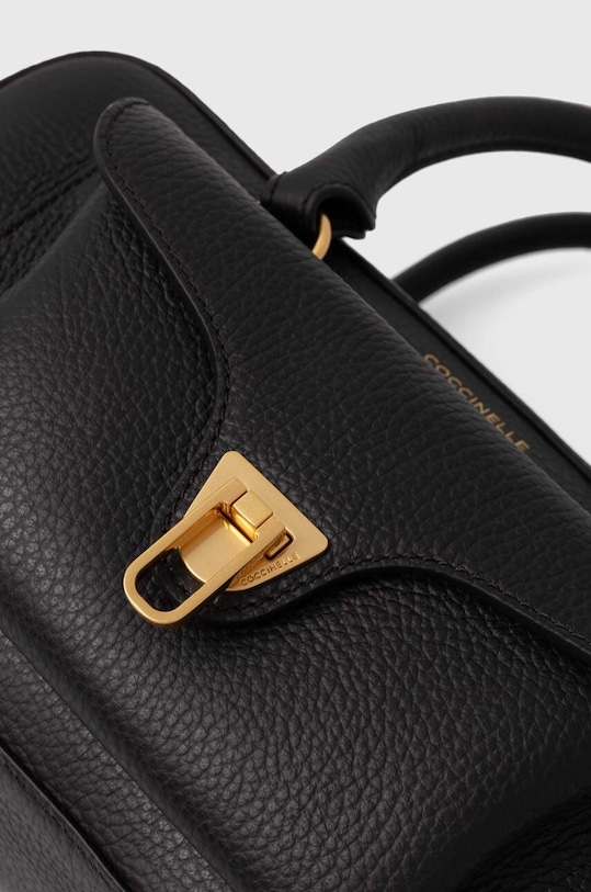 Кожаная сумочка Coccinelle BEAT SOFT чёрный E1.MF6.18.04.01