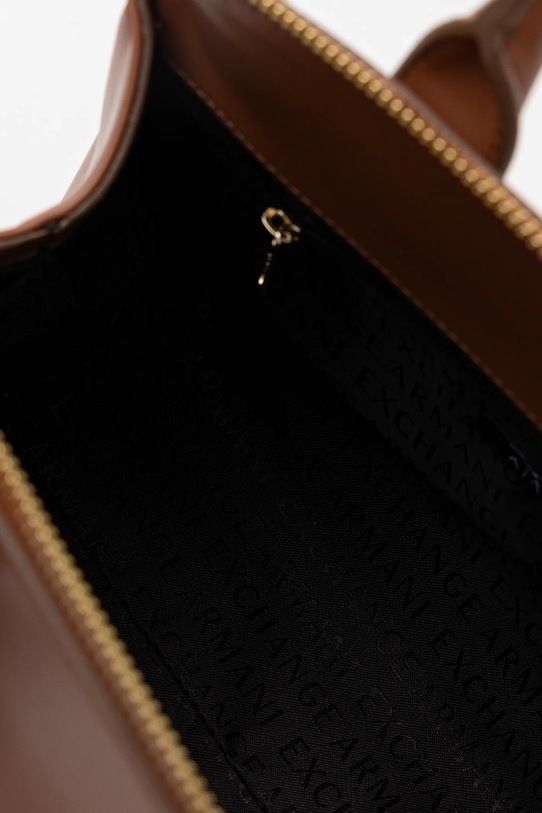 Чанта Armani Exchange XW000307.AF12040.NOS кафяв