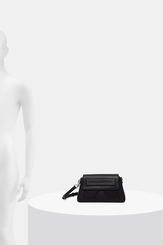 Кожаная сумочка Karl Lagerfeld A1W30155