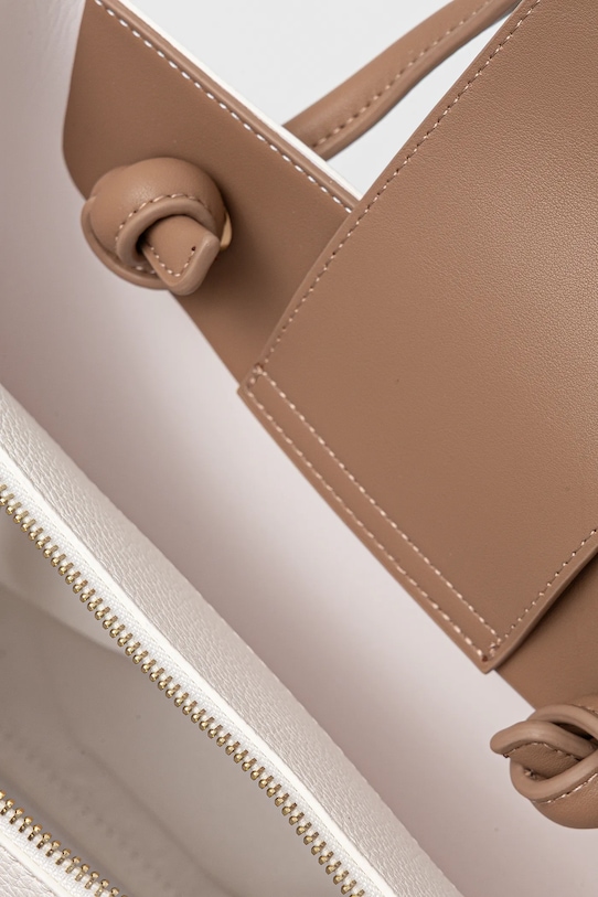 Kabelka Valentino Bags VBS5A802 biela