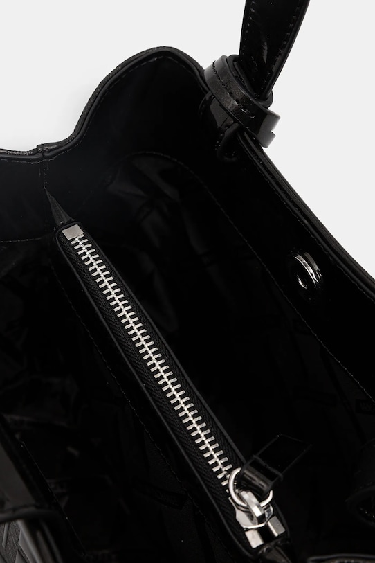 Сумочка Armani Exchange XW001576.AF17290 чёрный