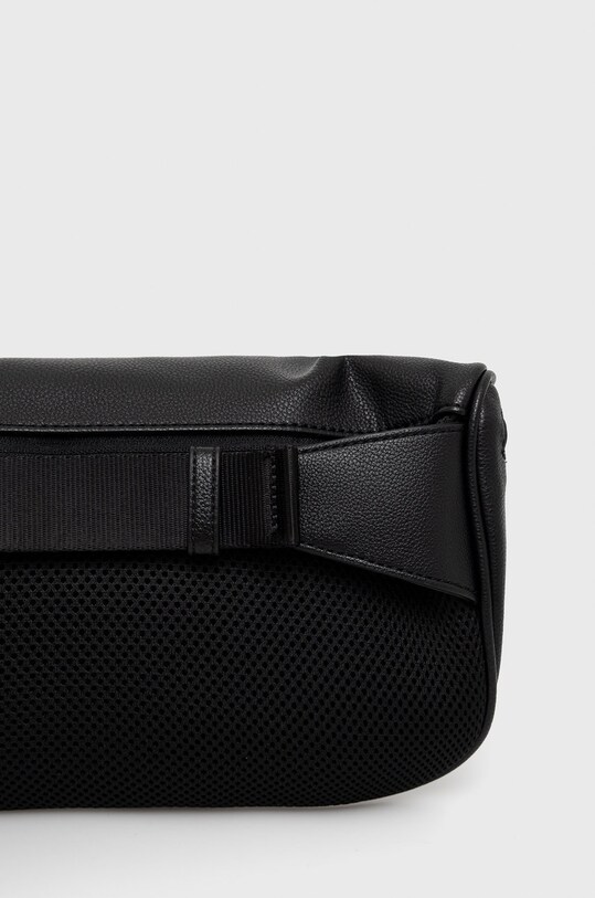 Аксессуары Сумка на пояс Armani Exchange 952398.CC830.NOS чёрный