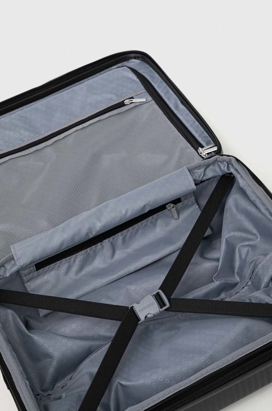 American Tourister walizka 55x40x20 cm czarny 88472.1027