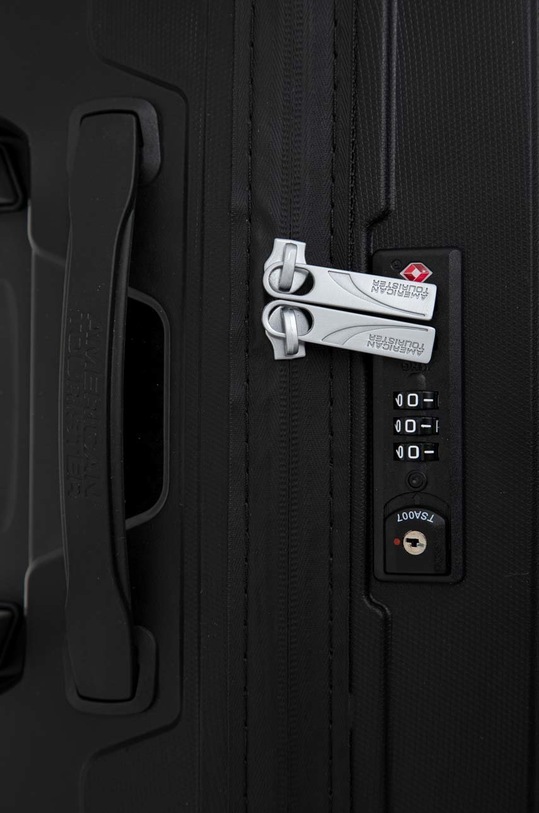 American Tourister walizka 58-65x40x24 cm czarny 128187.0581