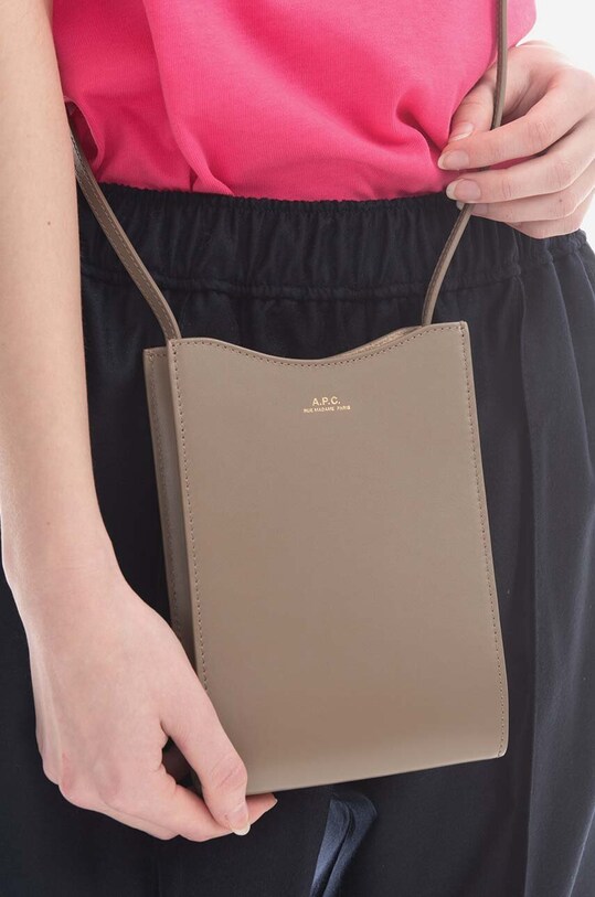 A.P.C. borsetă de piele Neck Pouch Jamie PXB PXBMW.F63412 maro