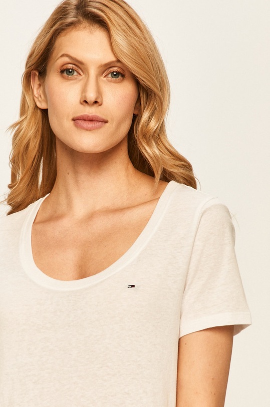 Tommy Jeans - Tričko biela DW0DW04435.NOS