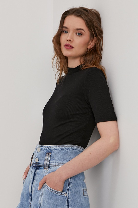Tričko Pieces s elastanem černá 17106101