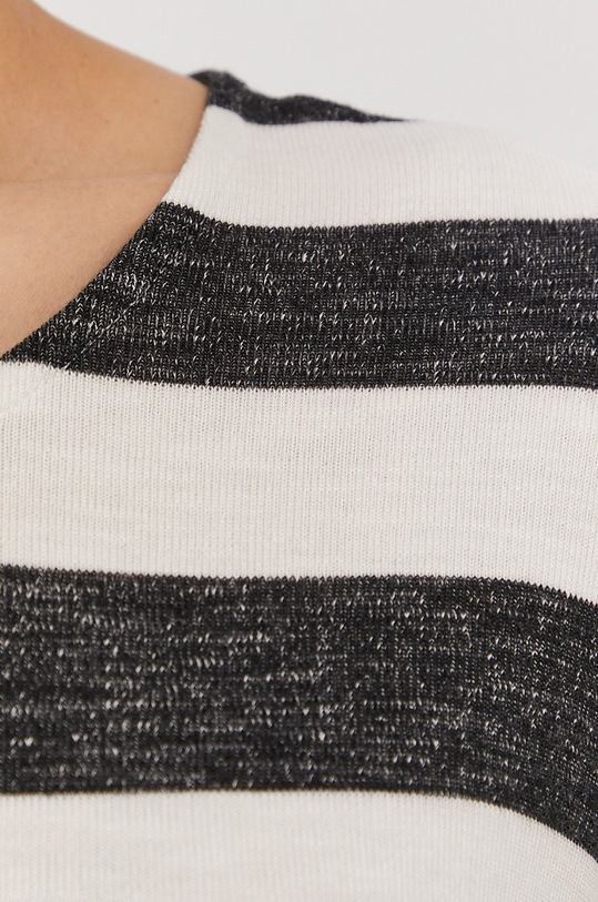 Vero Moda T-shirt 10190017 biały