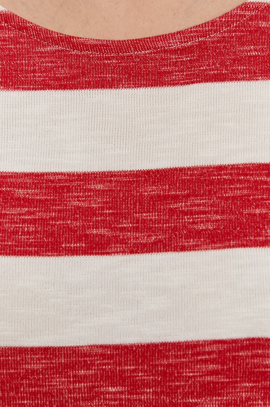 Vero Moda T-shirt 10190017 czerwony