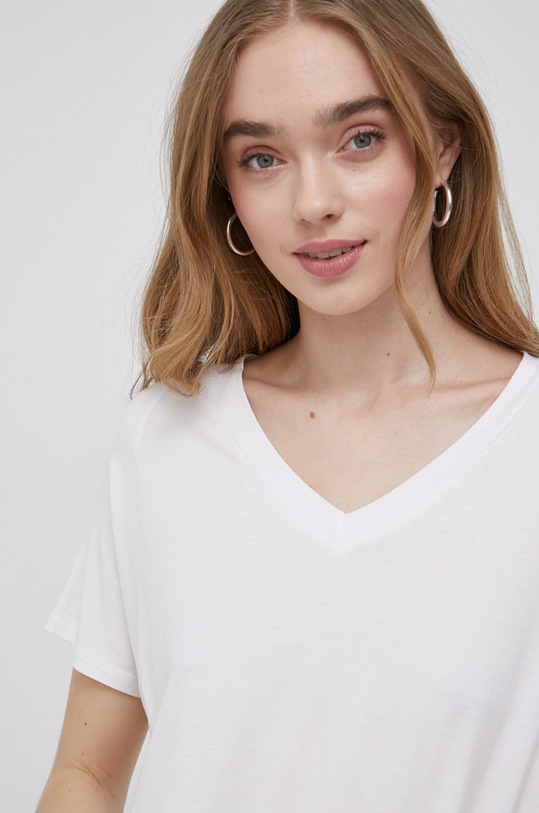 Vila t-shirt z elastanem biały 14063361.OpticalSno